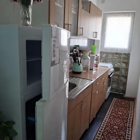 Jasmir 아파트 Bihać
